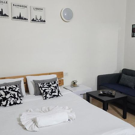 David Hameleh House Aparthotel Netanya Bagian luar foto