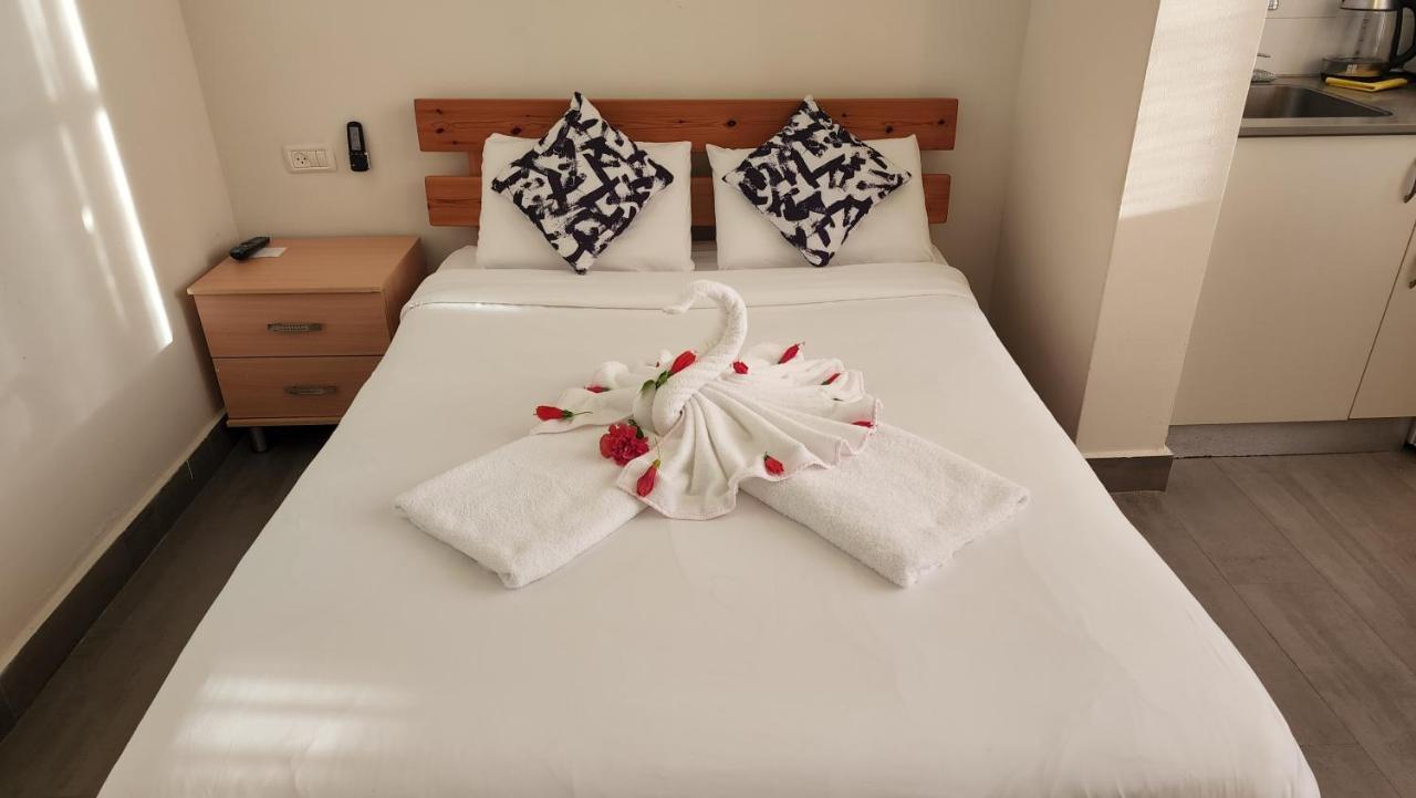 David Hameleh House Aparthotel Netanya Bagian luar foto