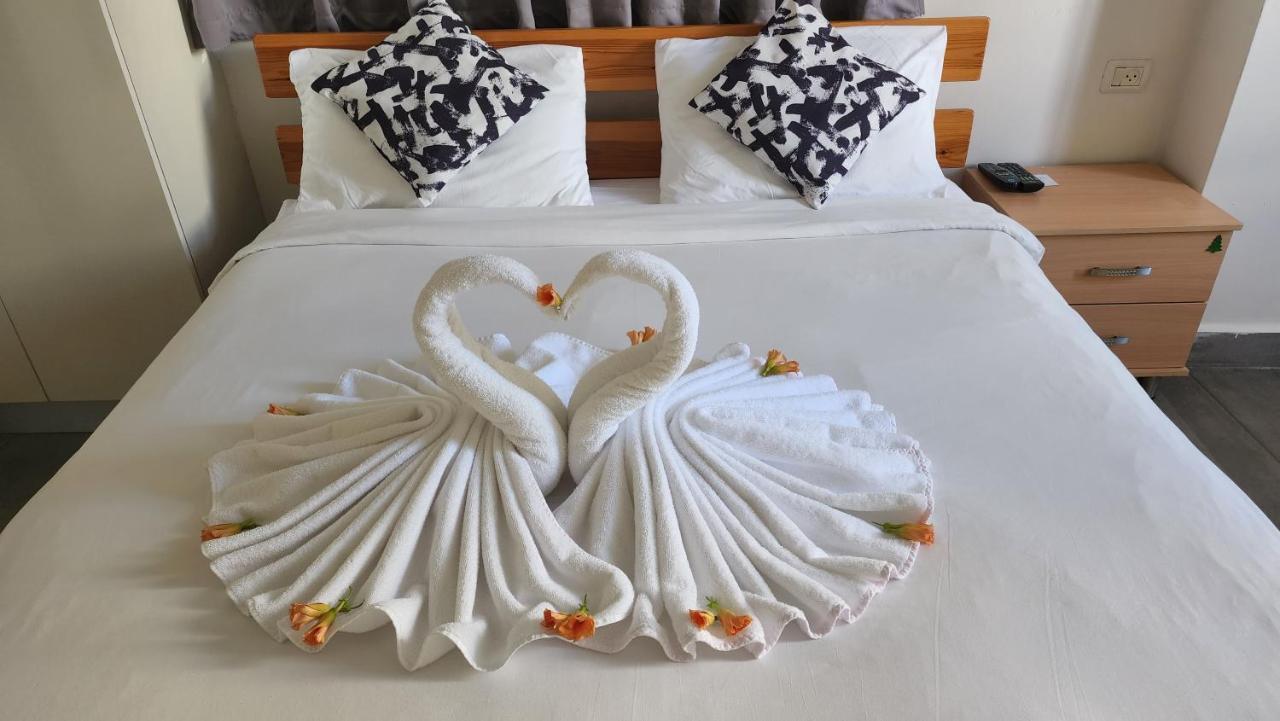 David Hameleh House Aparthotel Netanya Bagian luar foto