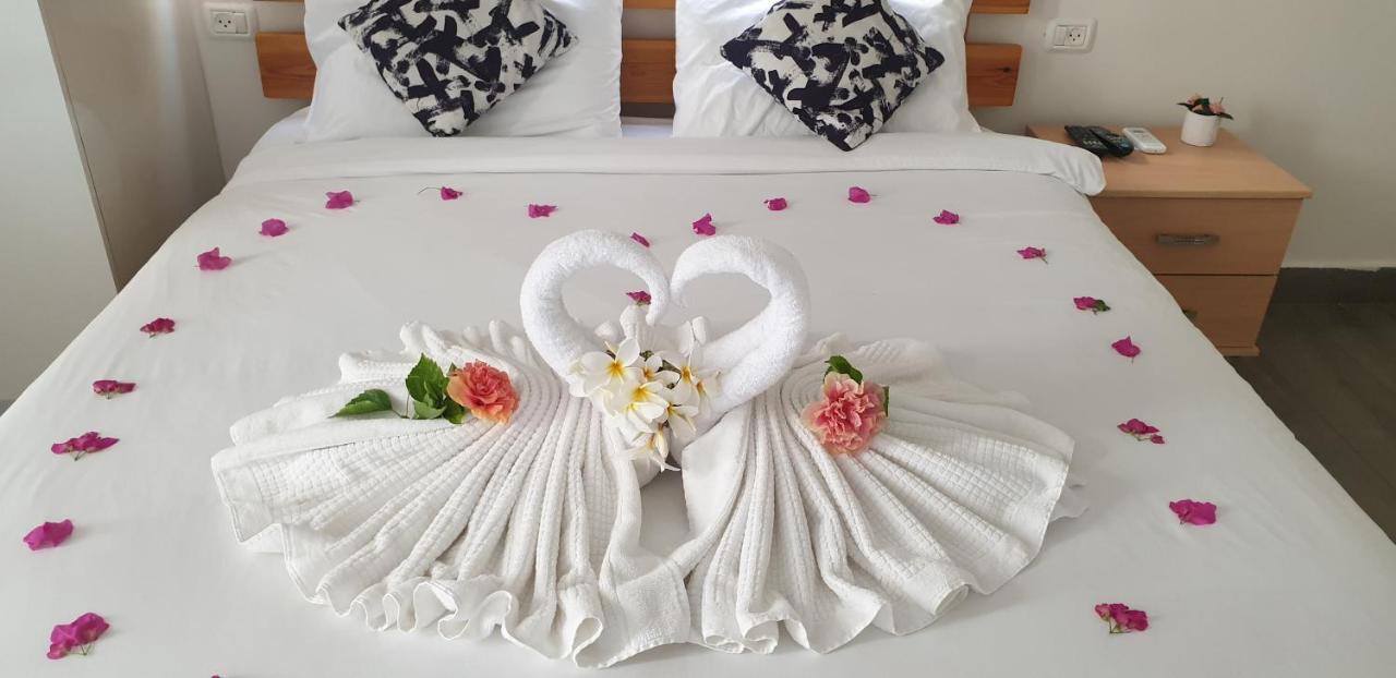 David Hameleh House Aparthotel Netanya Bagian luar foto