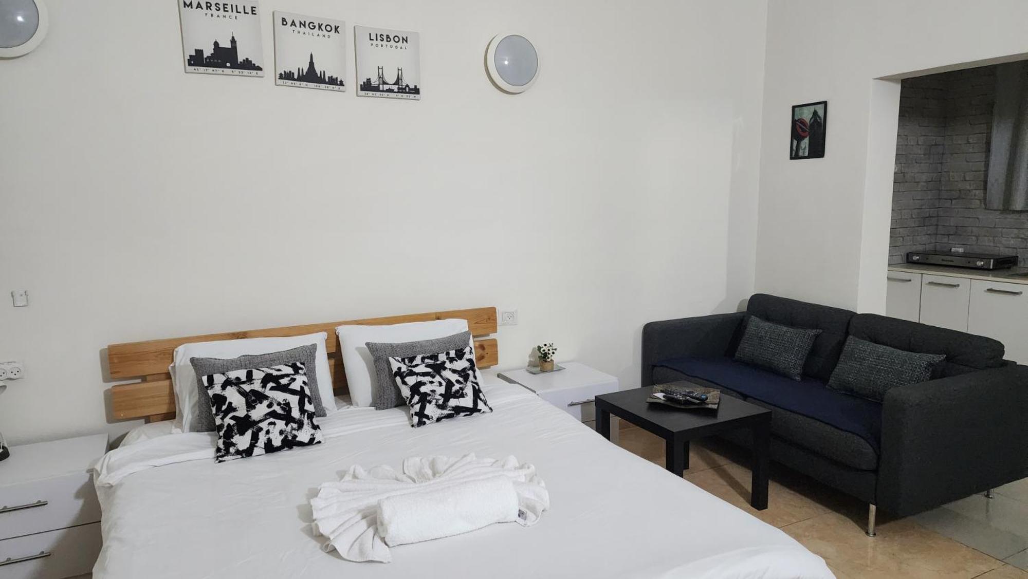 David Hameleh House Aparthotel Netanya Bagian luar foto