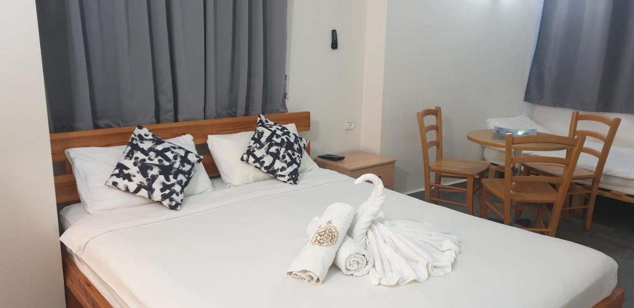 David Hameleh House Aparthotel Netanya Bagian luar foto